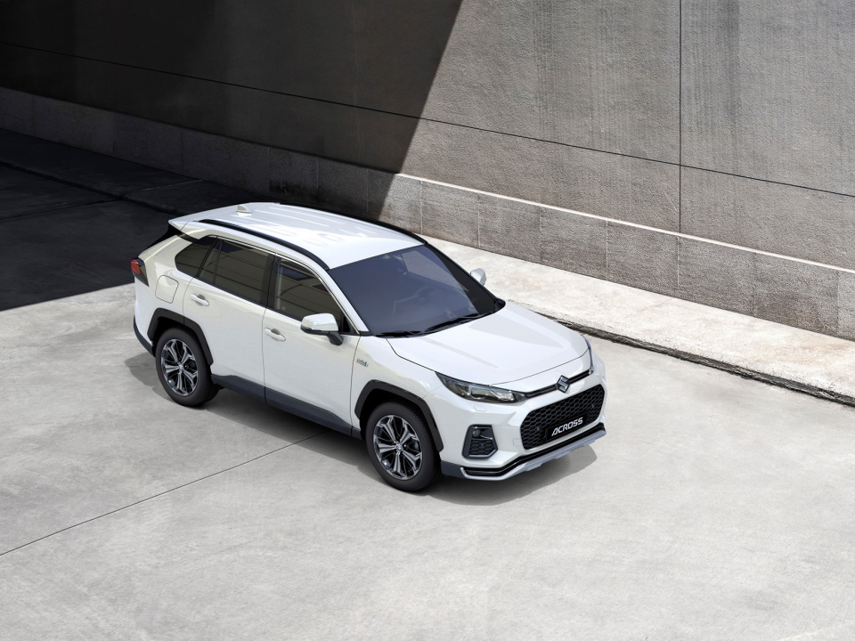 Novi Suzuki Across (PHEV) sada uz Suzuki subvencije!