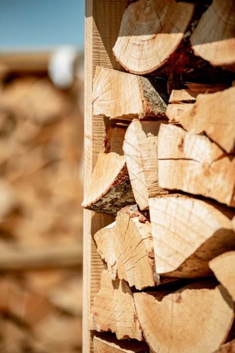 Pripremite se za zimu uz odlične popuste Vrcić drva!