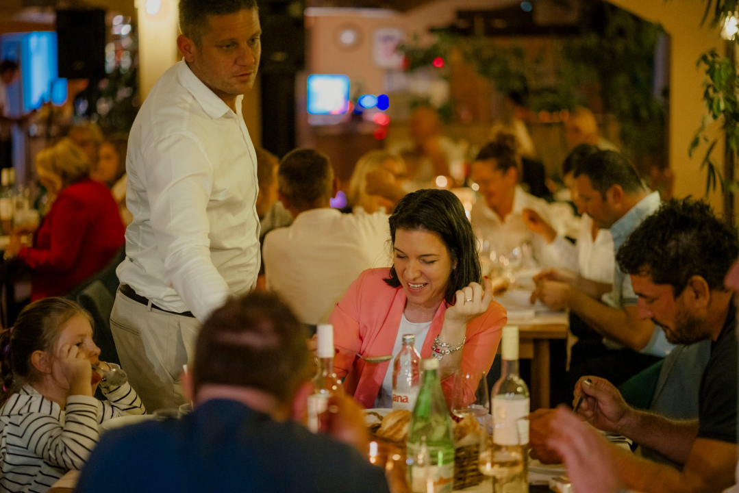 Posjetite Restoran i pizzeriju Villa Roza i uživajte u vrhunskim domaćim delicijama!