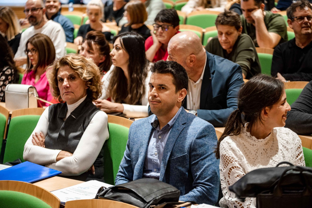 Na Županijskoj skupštini izglasan rebalans proračuna, a jedna od uloga 'Tijata' mogla bi biti i ploveća knjižnica