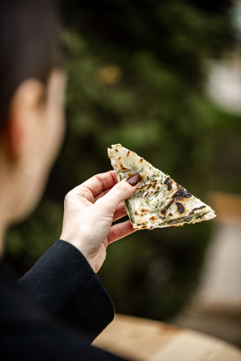 Soparnik, sarme, gulaš, burgeri, kobasice: Provjerili smo gastro ponudu na Adventuri i odlična je