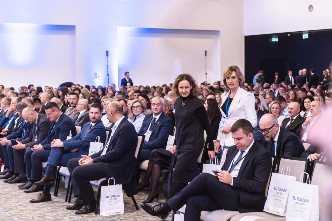 Premijer Plenković posjetio Šibenik: Sastao se s gradonačelnikom Burićem i sudjelovao na svečanosti u Solarisu 