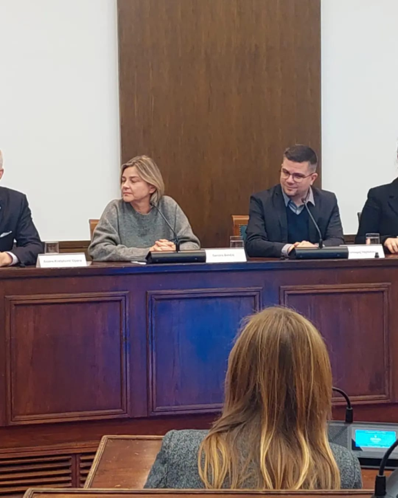 Šibenski gimnazijalci sudjelovali u raspravama u Kući Europe