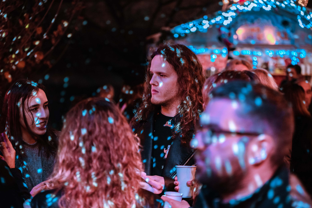 Disco Gimnazija u Parku proslavila 45. rođendan: Šibenčani uživali u starim hitovima  