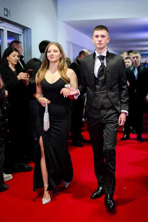 Zavirite na blještavi maturalni ples Tehničke škole Šibenik (2)