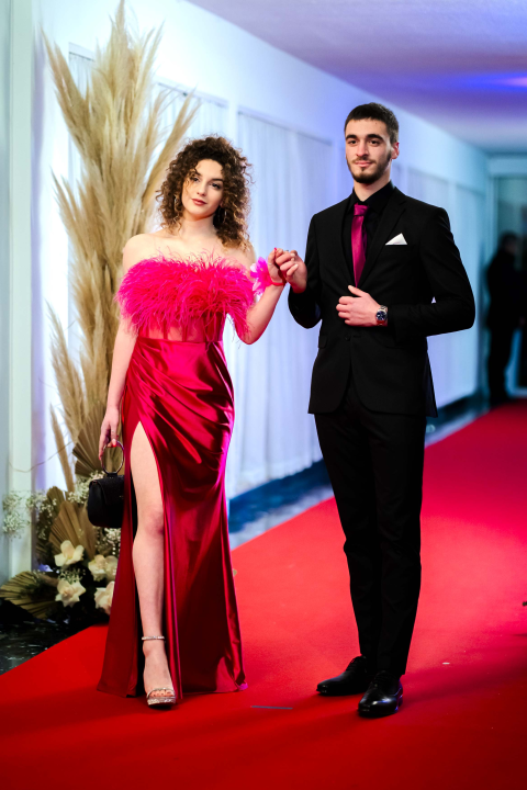 Zavirite na blještavi maturalni ples Ekonomske škole Šibenik (2)