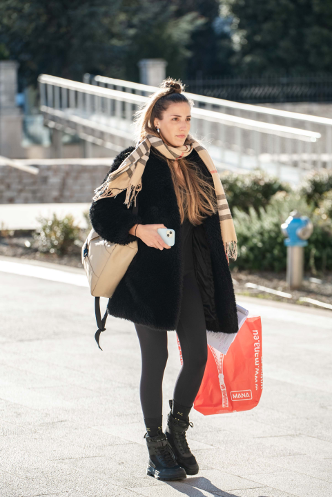 Evo kakve kapute nose lijepe dame iz Đira 