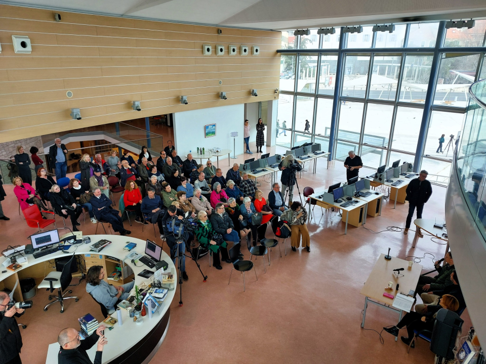 Monografija  'Jadrija naše mladosti: 100 godina kupališta Jadrija' emotivno je putovanje kroz vrijeme