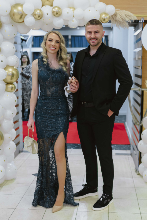 Učenici Medicinske škole Šibenik u večeri koju će pamtiti do kraja života (1. dio)