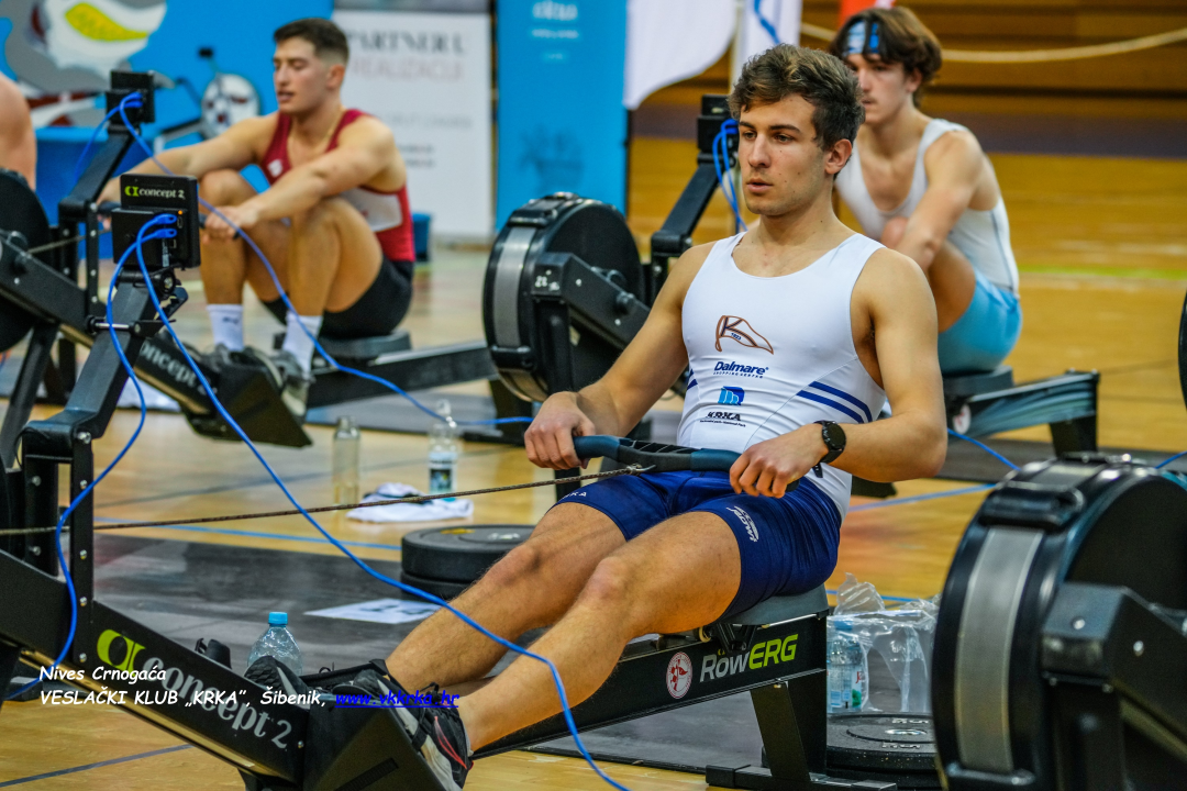 Krkini veslači dobri i 'na suhom': U Rijeci sudjelovali na natjecanju u ergometru