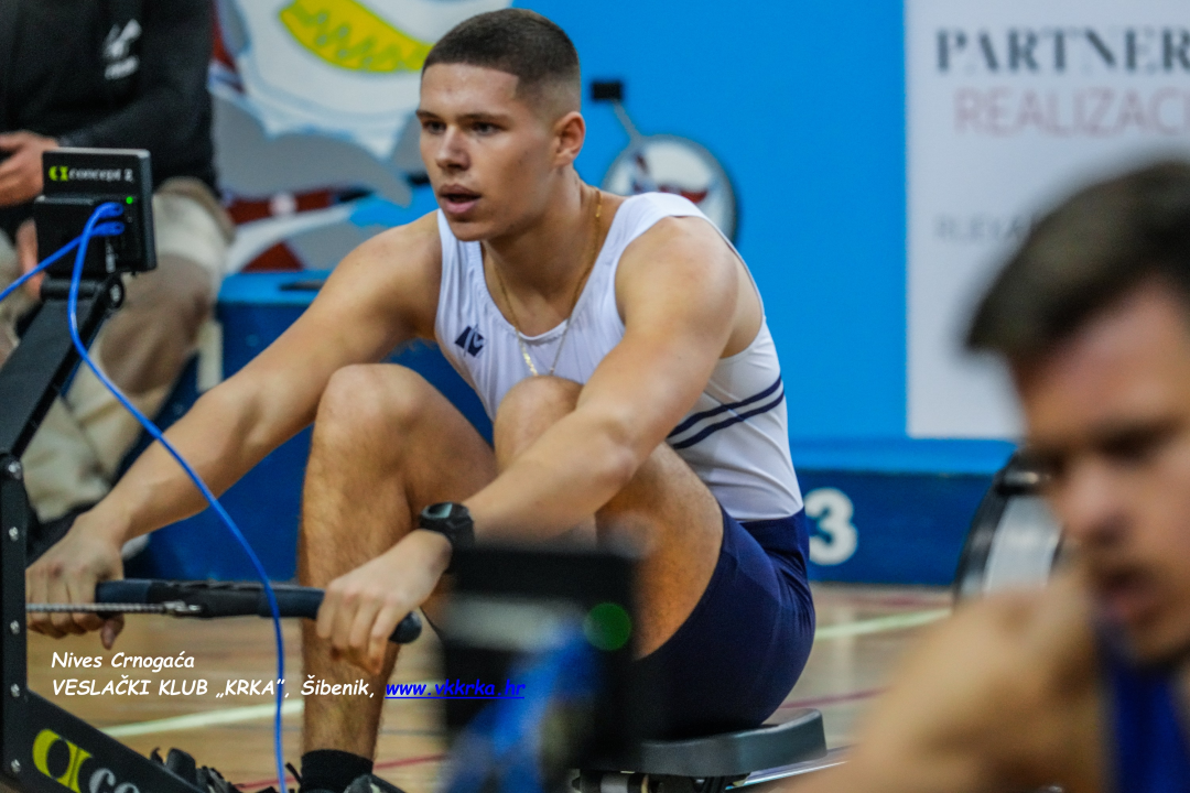 Krkini veslači dobri i 'na suhom': U Rijeci sudjelovali na natjecanju u ergometru