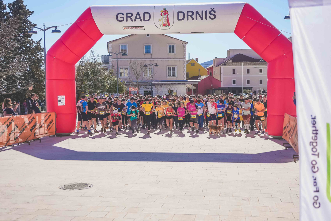 Mala utrka velikog značaja: Promina trail ove godine slavi 10. obljetnicu!