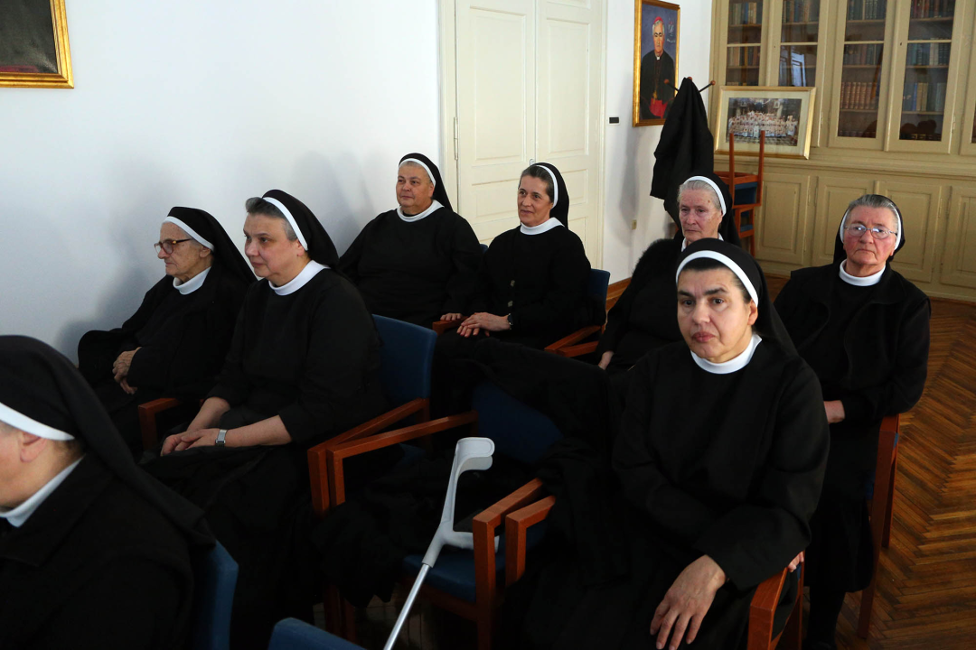 Održan korizmeni susret redovnica i biskupa Tomislava Rogića