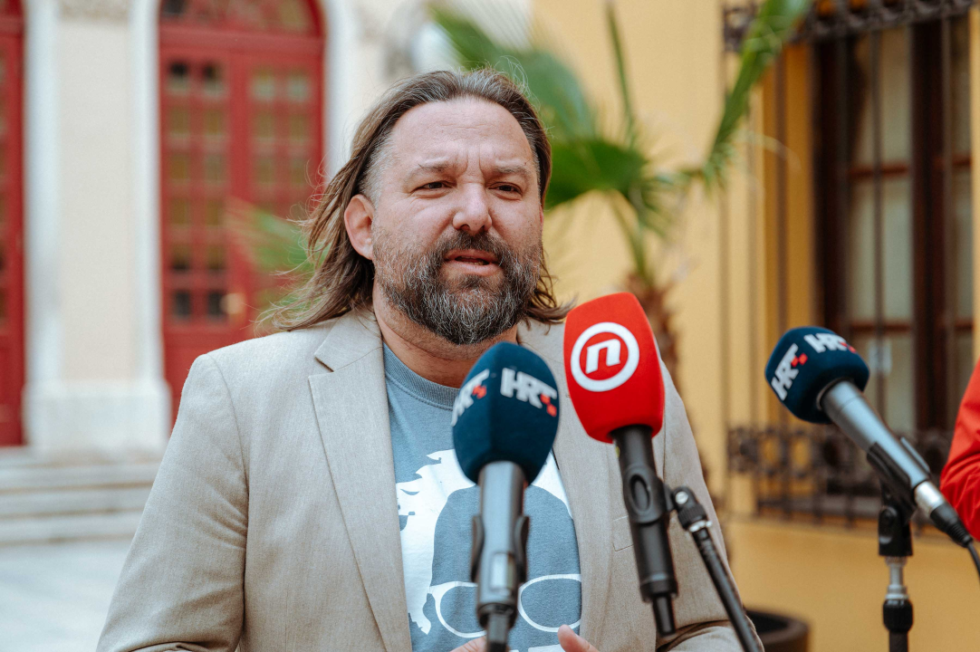 Restović i Grbin: 'Jučer je bio 234. put da HDZ obećava brzu cestu Knin-Drniš-Šibenik'