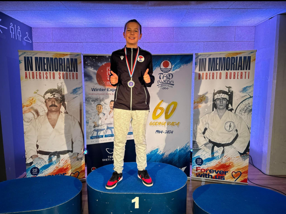 Članovi Karate kluba Murter nastupili na turniru Tad Kup 2024.: Vratili se sa sedam medalja  