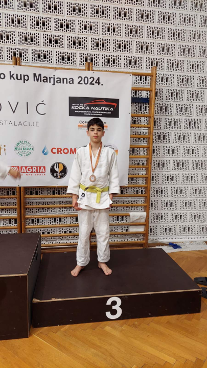 Članovi Judo kluba Šibenik na turniru Kup Marjana osvojili jednu zlatnu i tri brončane medalje 
