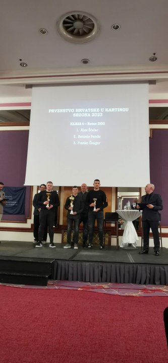 Član KK Dubrava-Šibenik Franko Škugor nagrađen za 3. mjesto u svojoj klasi