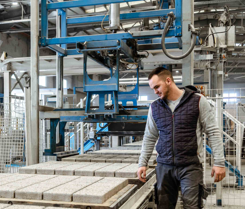 Poznata tvrtka Oblak Beton iz Radonića u potrazi je za radnicima!  