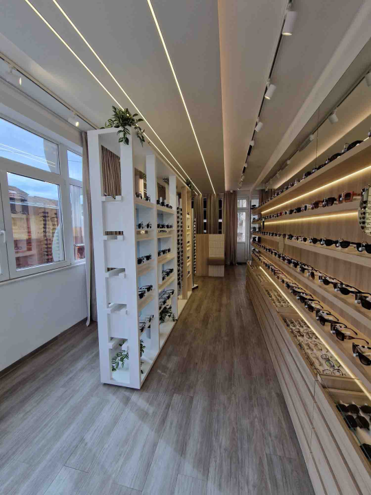 Posjetite Optiku Ercegović u Vodicama i zablistajte s novim naočalama!