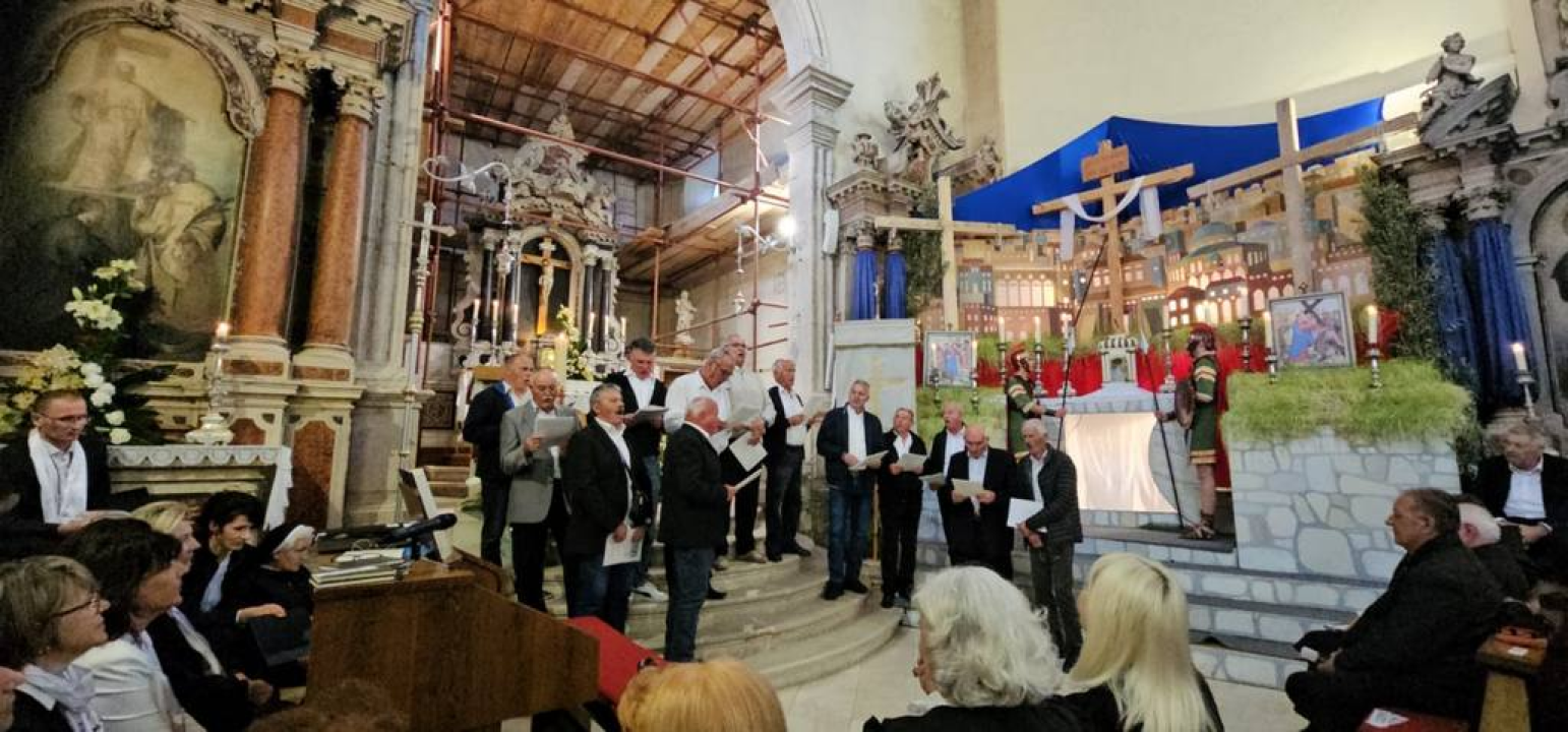 U Vodicama održana smotra crkvenog pučkog pjevanja 'Puče moj'