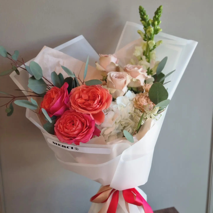 Merci flower&amp;gift shop nudi najljepše cvjetne bukete i asortiman poklona! 