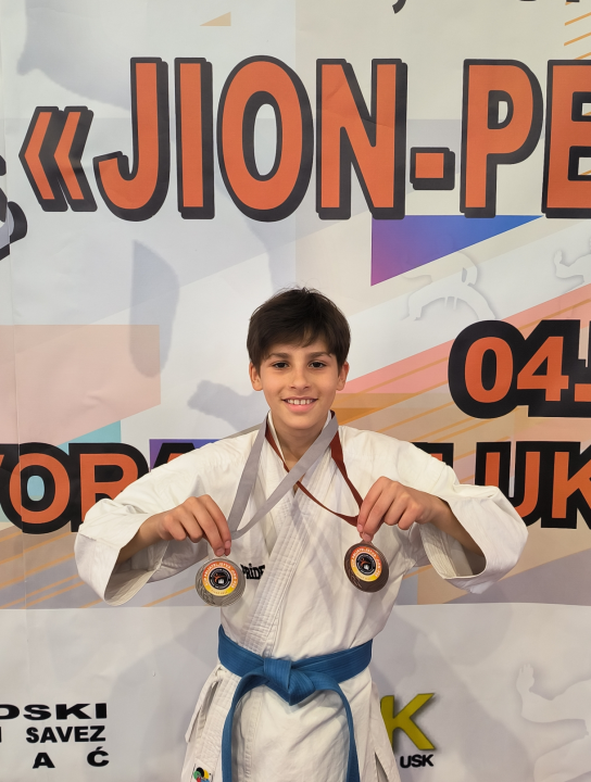 Uspješan vikend za Karate klub "Šibenik" u Bihaću: Vratili se kući s deset medalja