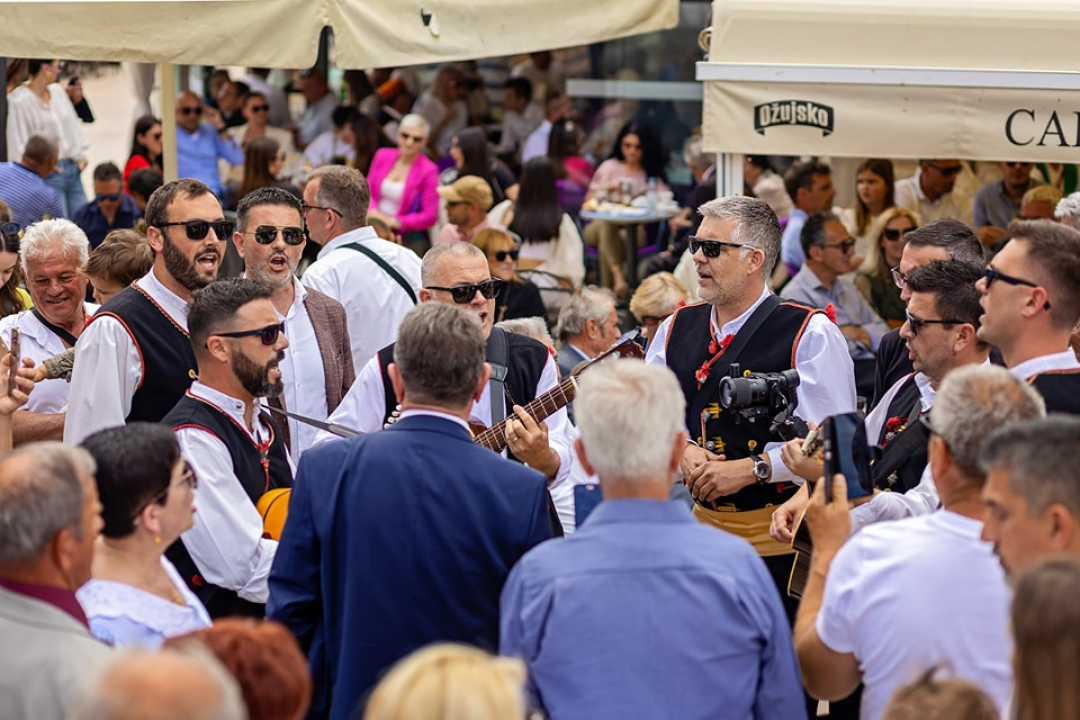 Primoštenci proslavili blagdan Gospe od Loreta