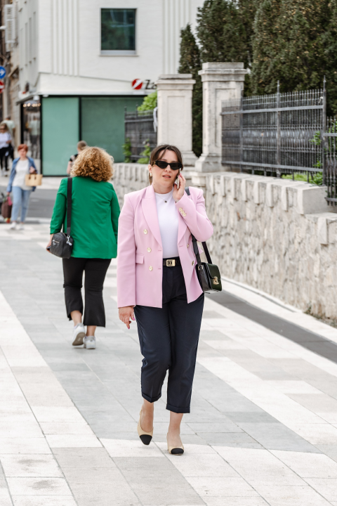 Lijepe dame u proljetnim komadima ukrale sve poglede u gradu! 