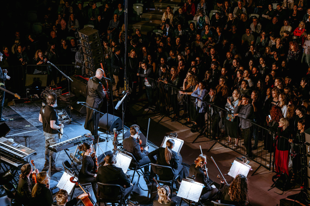 Odlično raspoložena publika i fantastičan nastup Urbana i gudača na Tvrđavi sv. Mihovil