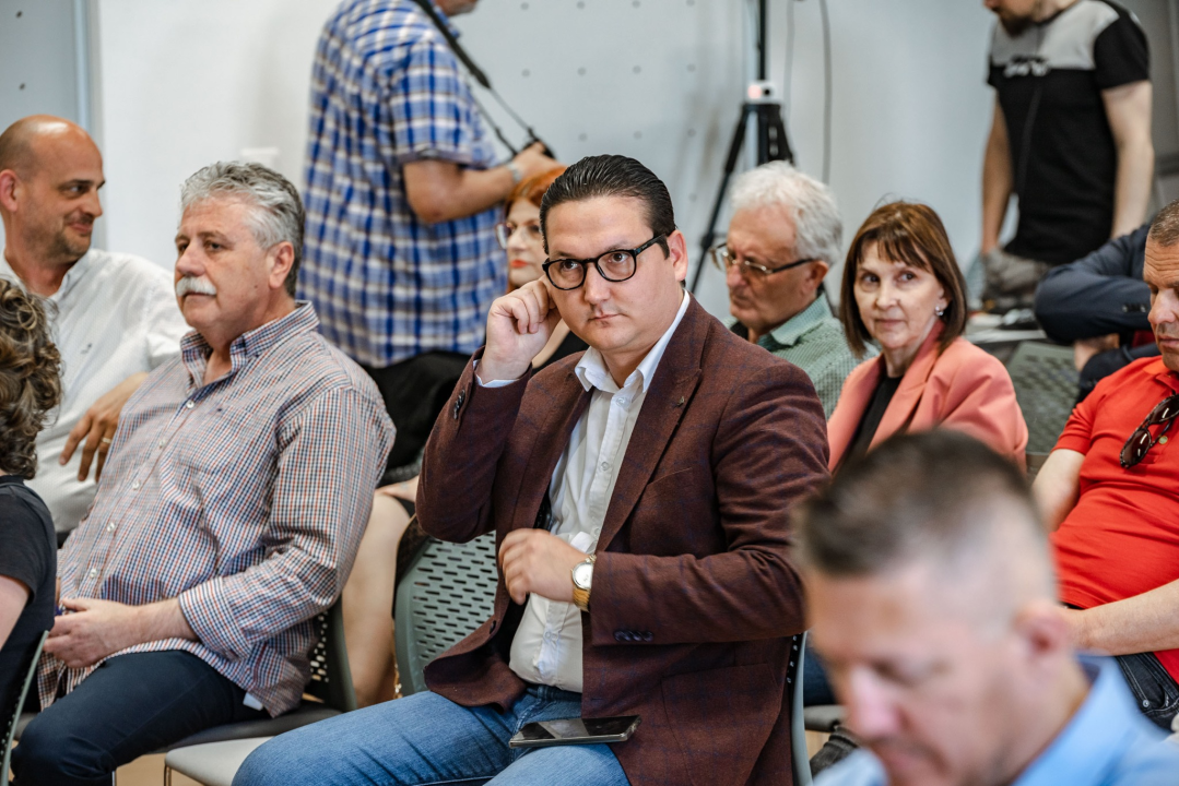 Tijat je i dalje glavna tema, a doznali smo i da će nova liječnica u Murteru biti Ukrajinka