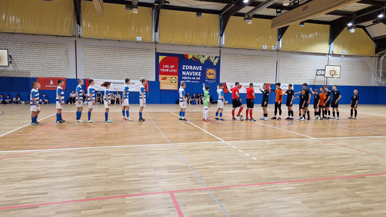 Futsal ekipa OŠ Murterski škoji među osam najboljih na državnom prvenstvu