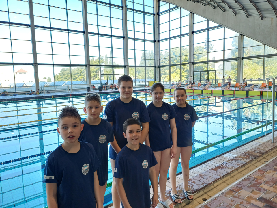 S dva kola Otvorene splitske lige mladi plivači šibenskog 'Mora' vratili se s medaljama