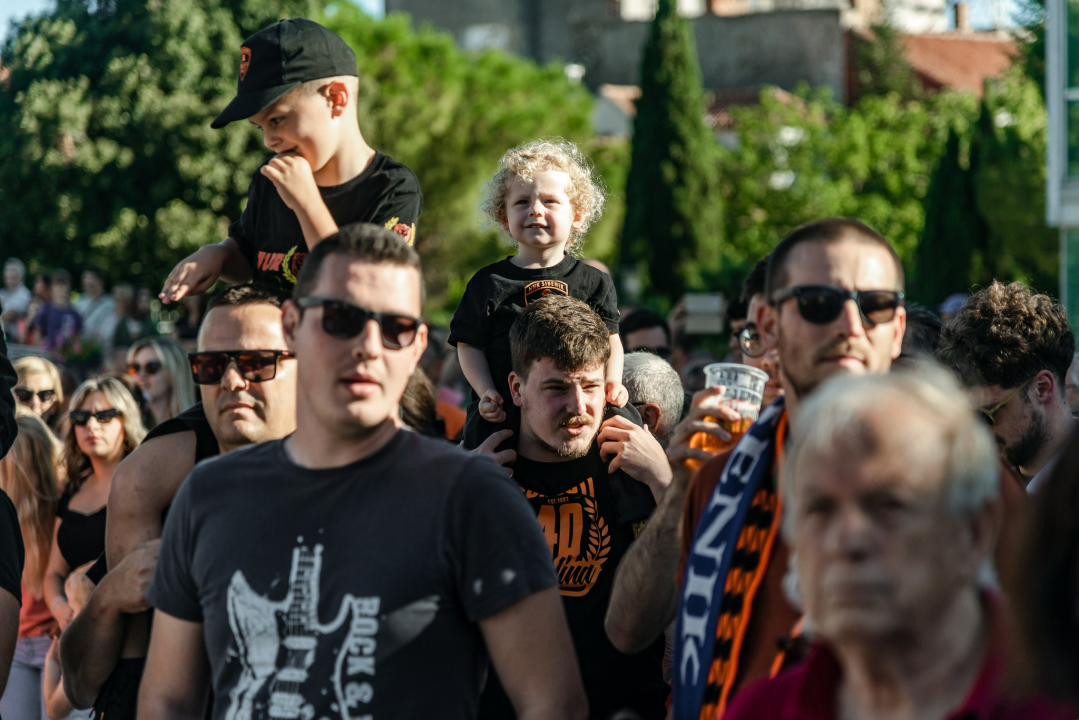 Šibenik dočekao svoje heroje u narančastom: 'Carević ostaje, sezona time završena'