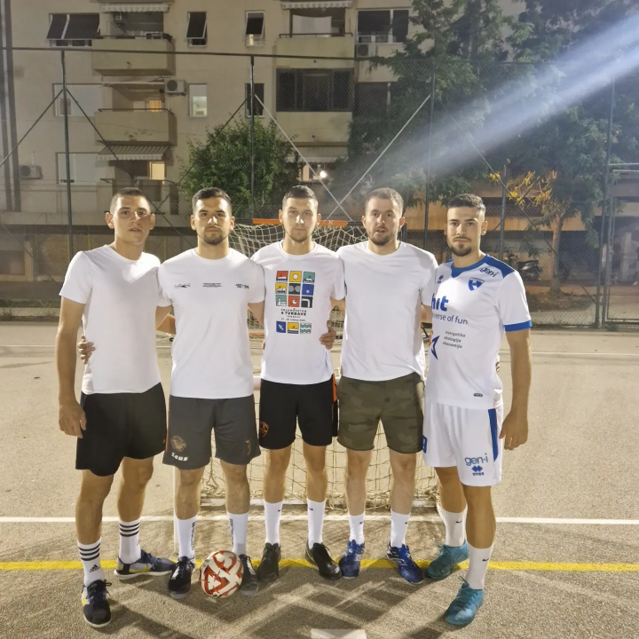 Završen prvi dan malonogometnog turnira Mini Masters Meterize, večeras od 20 sati nova uzbuđenja