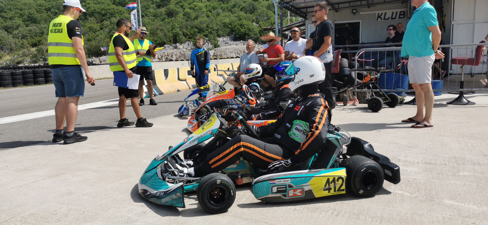 Šibenski kartingaš Franko Škugor drugi u najsnažnijoj Rotax klasi Rotax Max DD2 Master