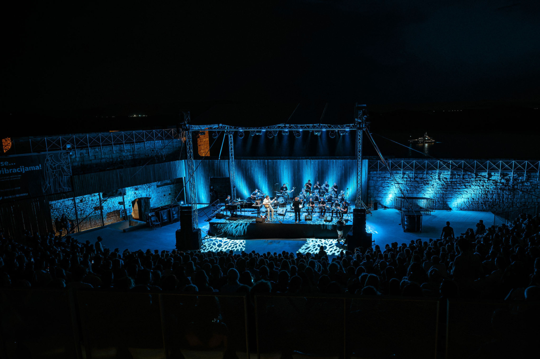 Rambo Amadeus na sv. Mihovilu: Talent nije mortadela!