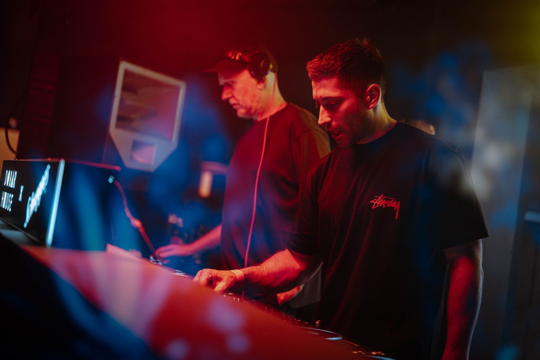 Pogledajte kako izgleda otvorenje plesne sezone u jednoj od najpoznatijih diskoteka u Dalmaciji 