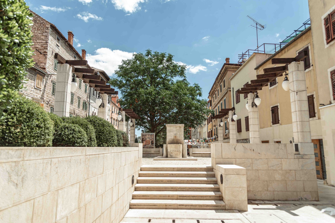 Izbjegavajte Stari pazar kod česme, barem do sutra ujutro