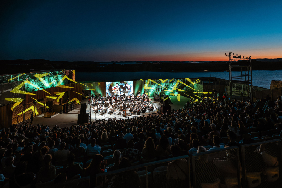 Glazbari koncertom obilježili 180. obljetnicu početka turizma u Šibeniku 