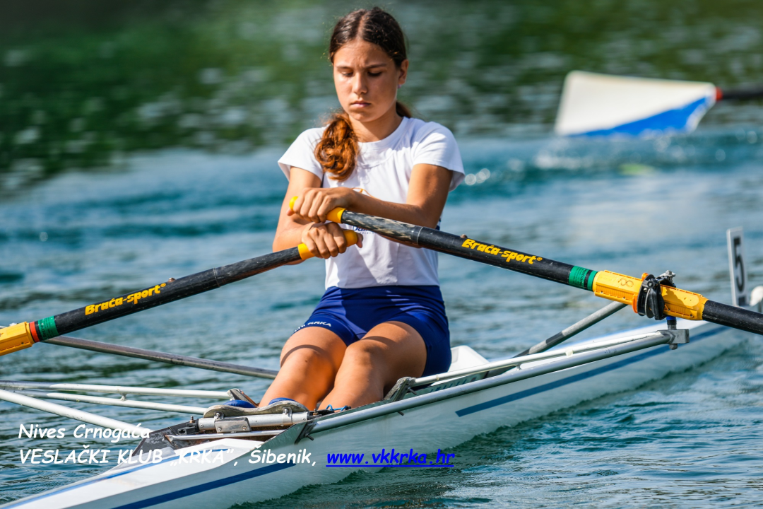 Osmerac i četverac sa mlađih juniora prvaci države, juniori 2. u četvercu sa i bez, Rita Ukić 3. u kadetskom skifu