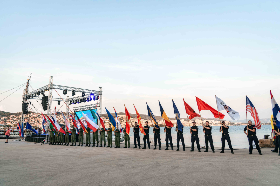 Na Martinskoj se okupili policajci, a Božinović poručio: 'Jedna smo od najsigurnijih zemalja na svijetu'
