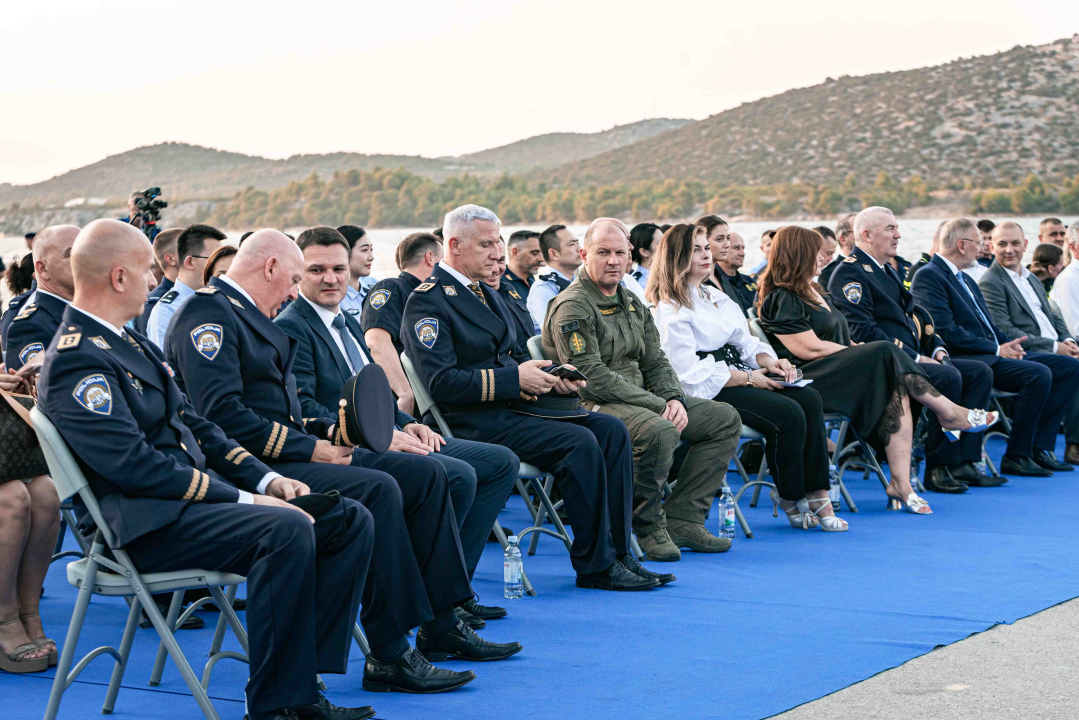 Na Martinskoj se okupili policajci, a Božinović poručio: 'Jedna smo od najsigurnijih zemalja na svijetu'