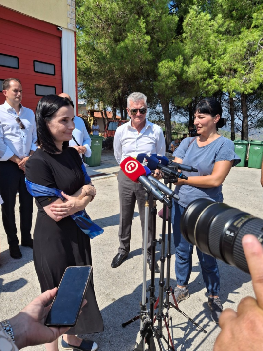 Ministrica Marija Vučković obišla opožareno područje NP Krka i skradinskog zaleđa