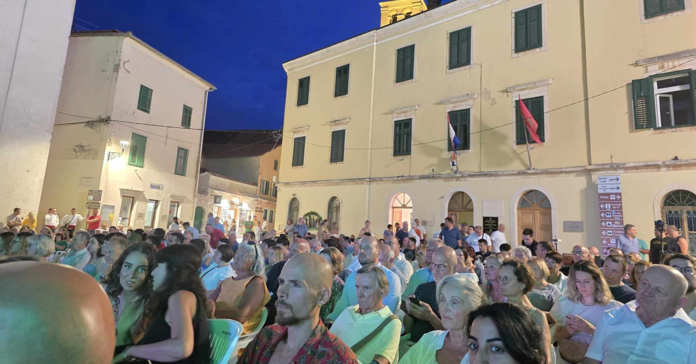 Skradin je u subotu postao centar dalmatinske pisme