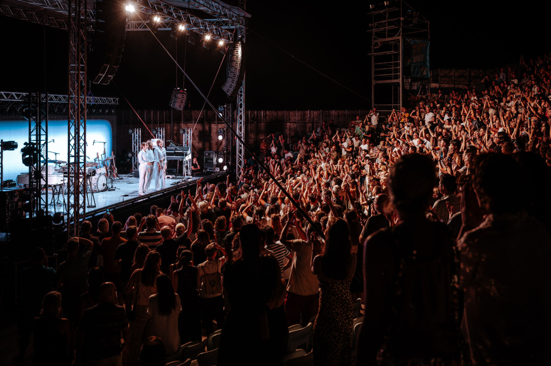 Impresivan show na Tvrđavi sv. Mihovila: Francuski duo Air u Šibeniku izveo kultni album 