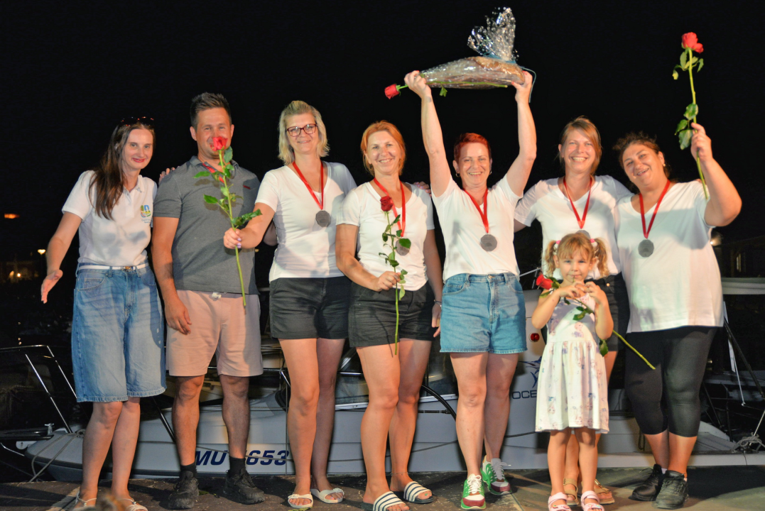 Mačkove mace odnijele pobjedu na tradicionalnoj veslačkoj regati 'Dlan i veslo'