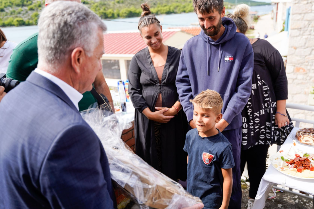 Na Kapriju otvorena škola nakon 50 godina, pohađa je jedan, ali vrijedan učenik