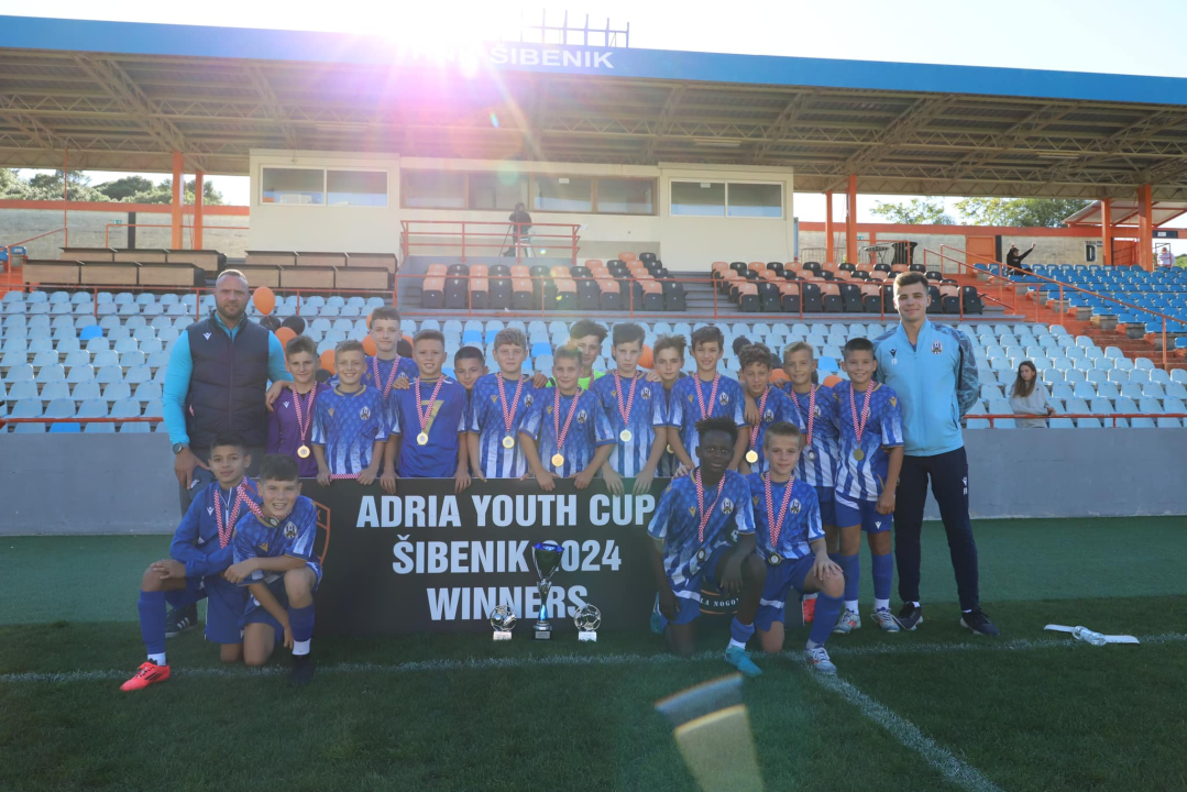 Dječaci Lokomotive i djevojčice iz Stankovaca pobjednici nogometnog turnira na Šubićevcu