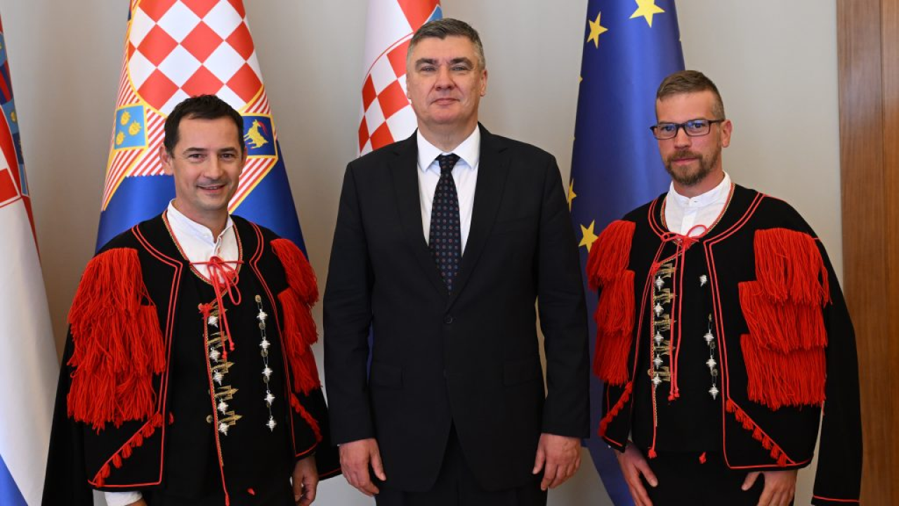 Šibenski 'Kolaši' u posjetu predsjedniku Milanoviću