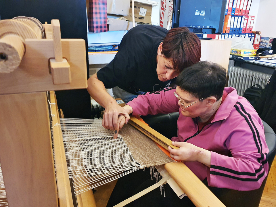 Anamarija i Zorana radom u 'Kamenčićima' promijenile su pogled na svijet: 'Kad vas oni zagrle, nestanu sve brige'